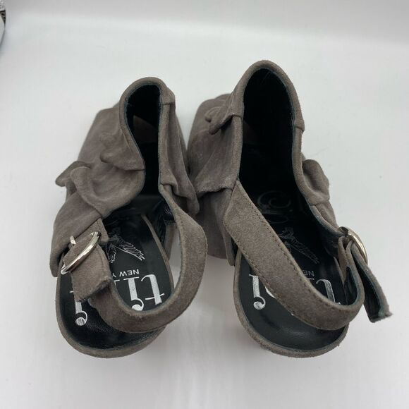 Tibi Grey Suede Ruffle Slingback Peep Toe Bootie 6B - Picture 4 of 10